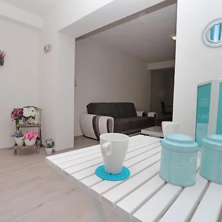 Modern Apartmán *