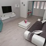 Apartment Modern Makarska