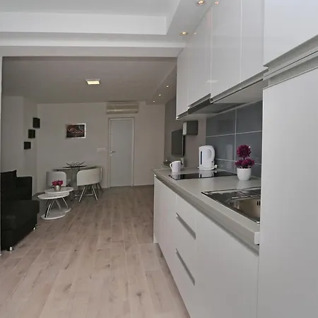 Apartment Modern