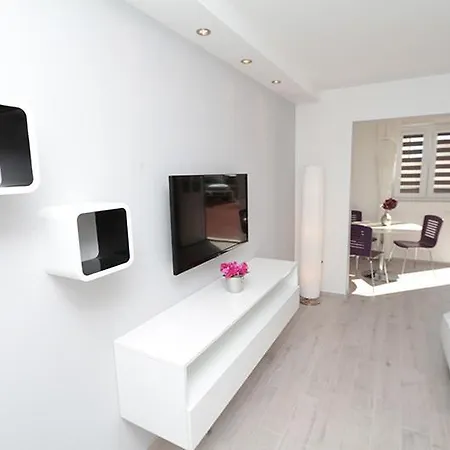 Apartment Modern Makarska