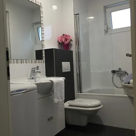 Apartment Modern