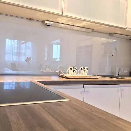 Apartment Modern