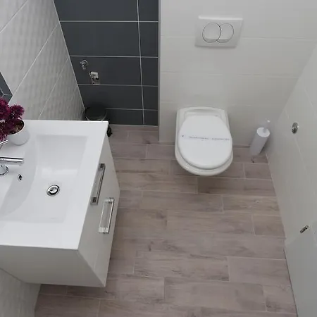 Modern Διαμέρισμα Μακάρσκα