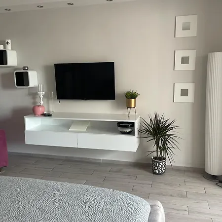 Διαμέρισμα Modern Μακάρσκα